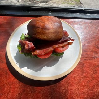 BLT